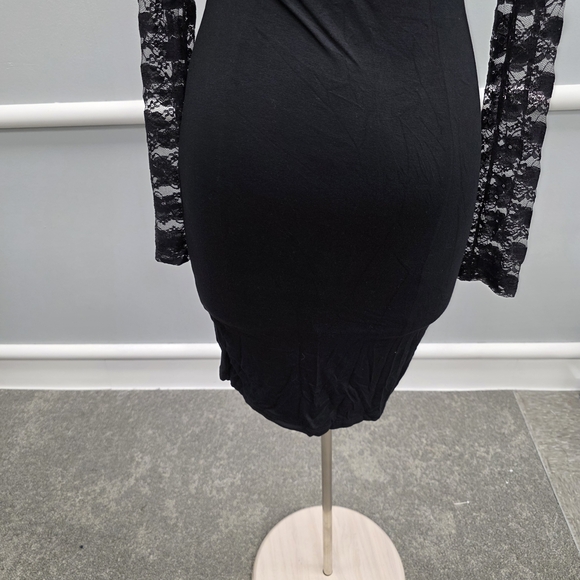 Soprano Black Long Sleeve Lace Dress - Picture 8 of 10